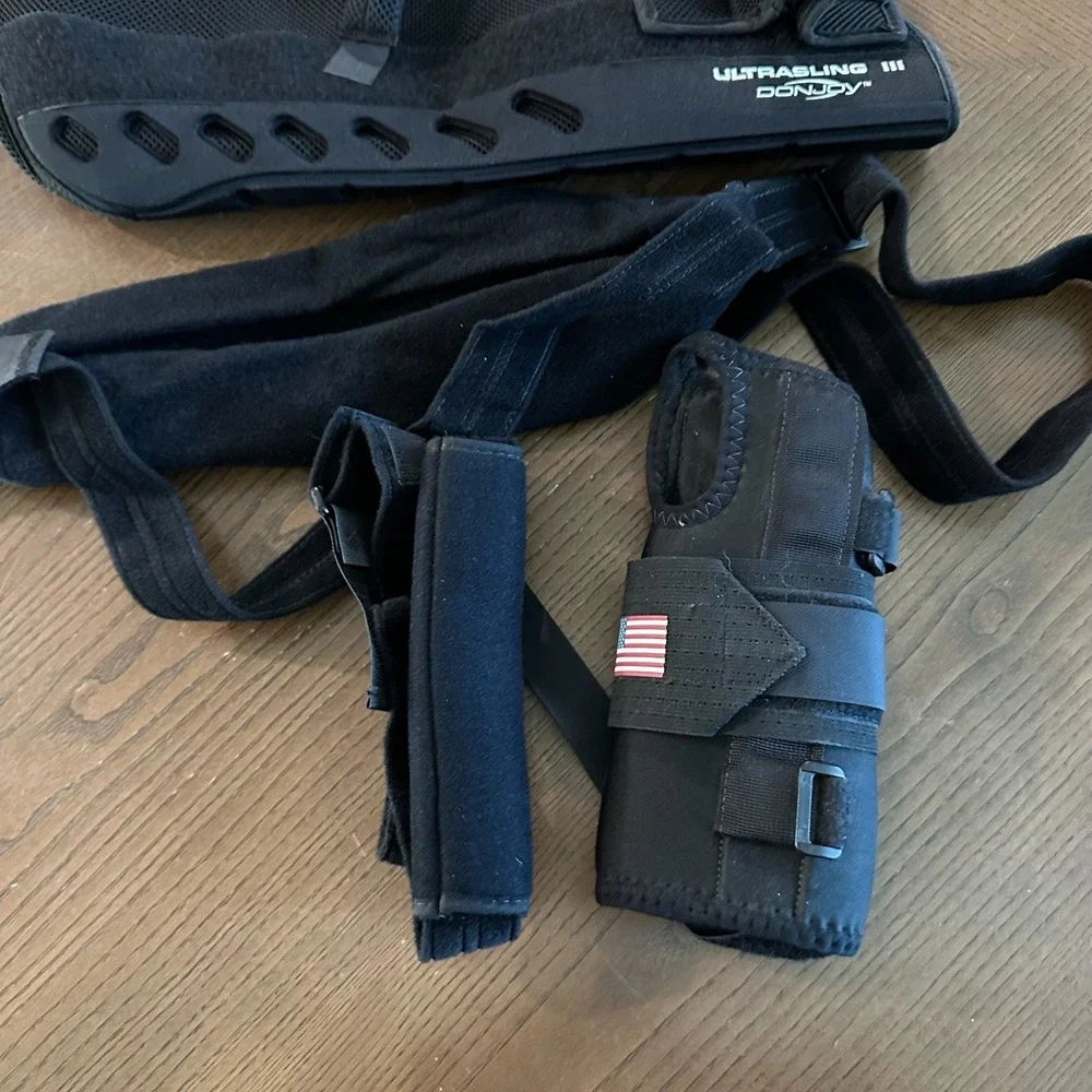DONJOY ULTRASLING III Black Shoulder‎ Support Sling Brace Size XL